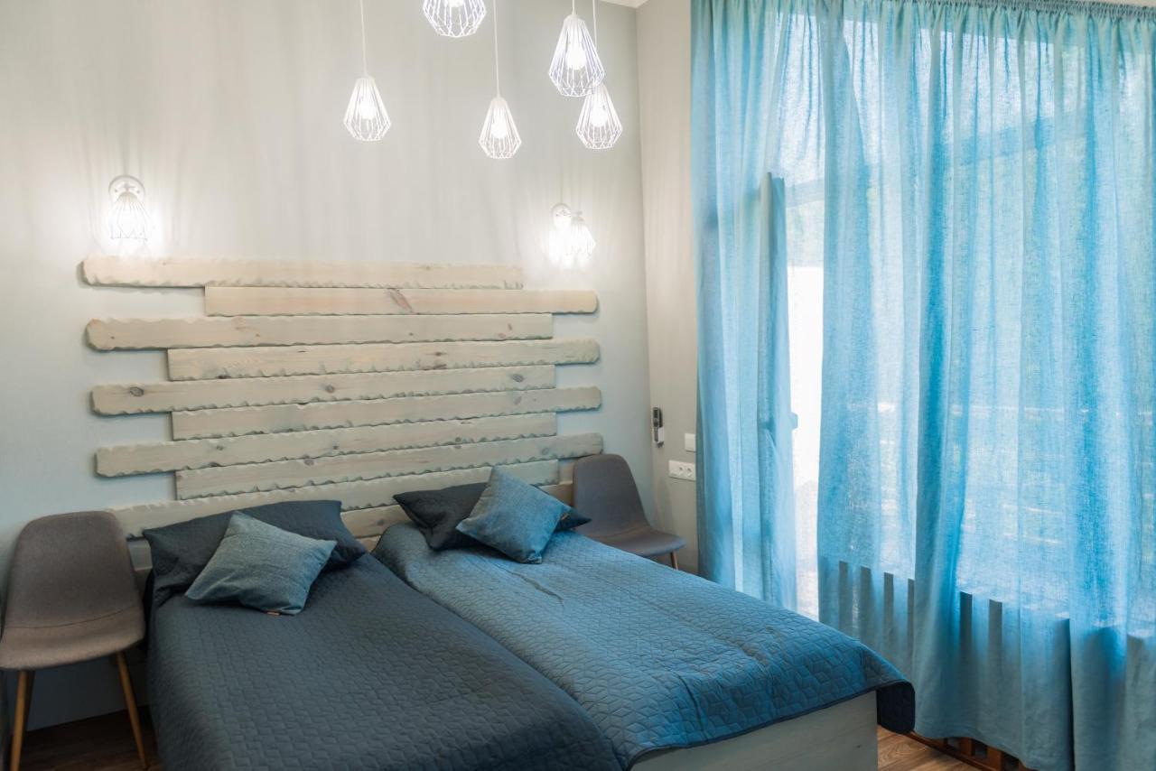 Golden Park Apartments Umanʼ Εξωτερικό φωτογραφία